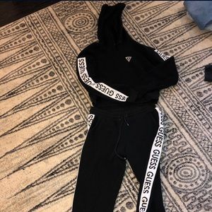 Guess Cropped Track Suit